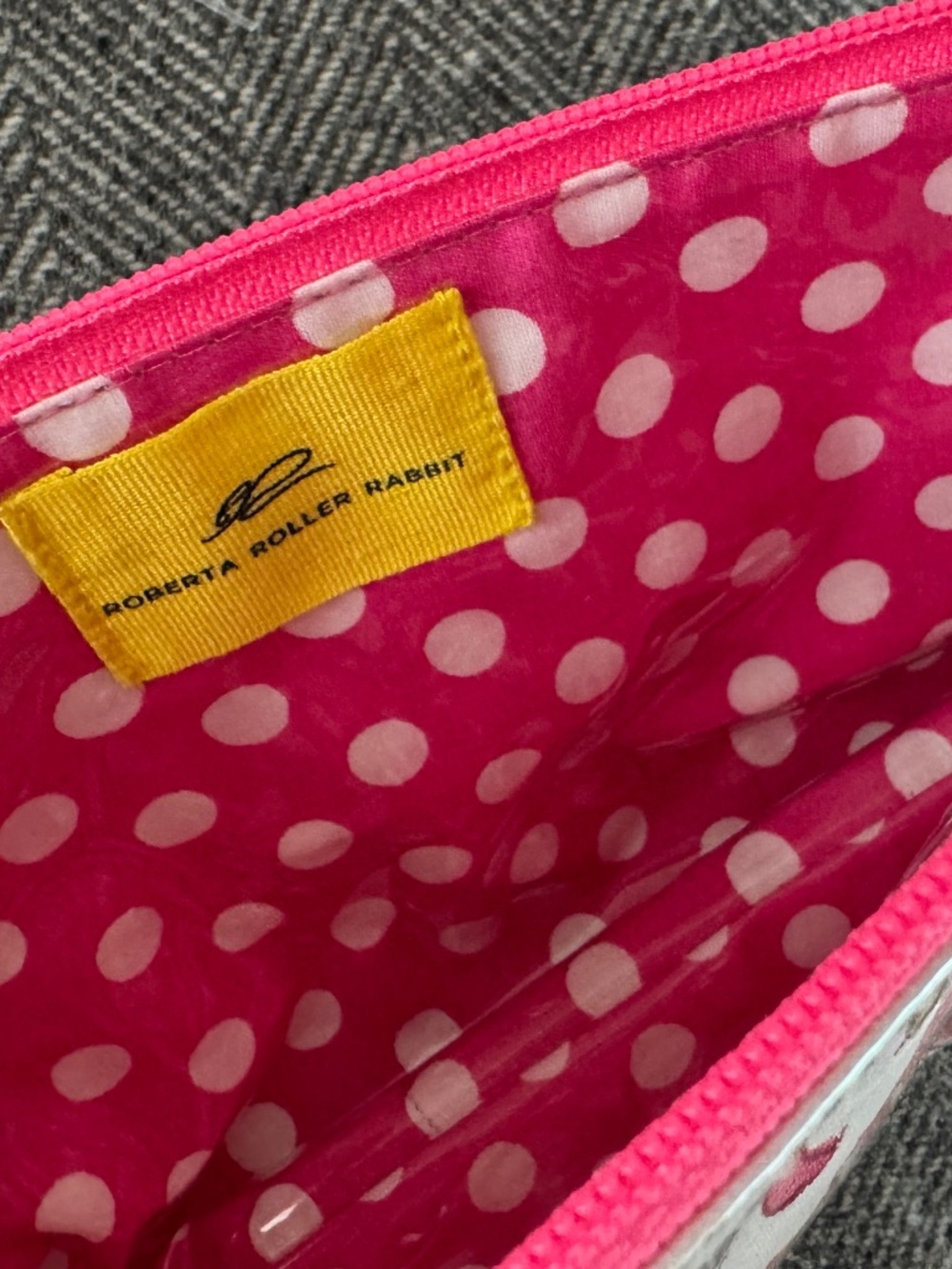 NWOT, ROBERTA ROLLER RABBIT, MAKEUP BAG - Picture 10 of 14